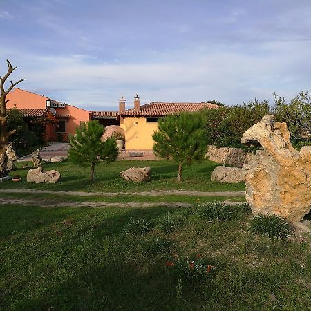 Country House Vignola Mare Aglientu Luaran gambar