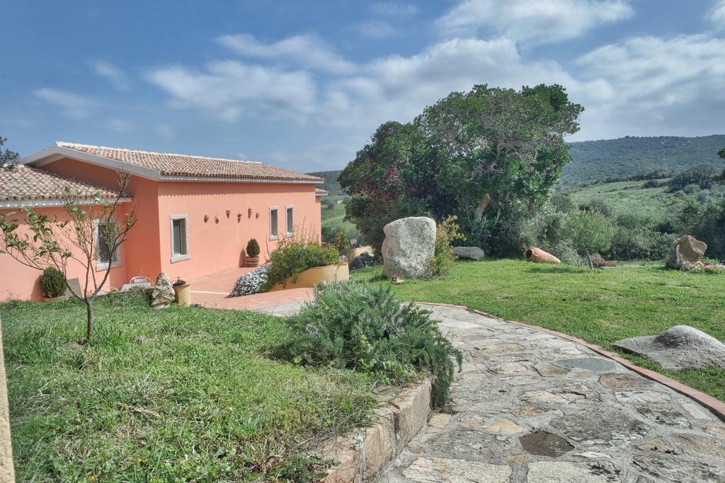 Country House Vignola Mare Aglientu Luaran gambar
