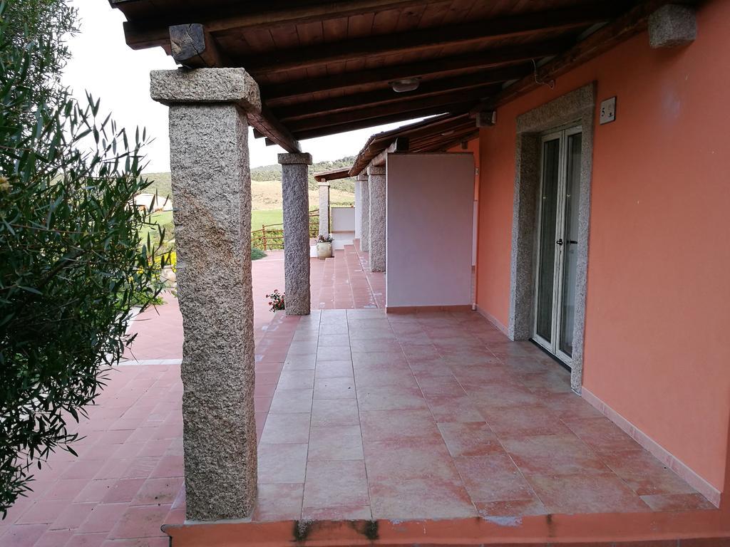 Country House Vignola Mare Aglientu Luaran gambar