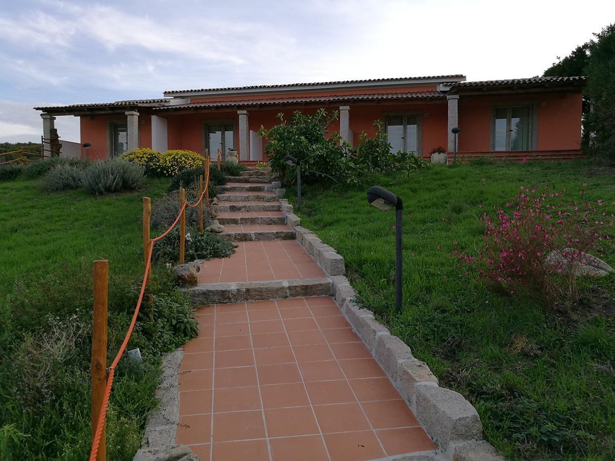 Country House Vignola Mare Aglientu Luaran gambar
